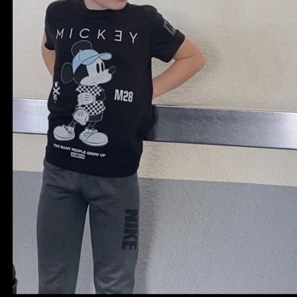 NEFF Disney Mickey Mouse Tee - Picture 7 of 7